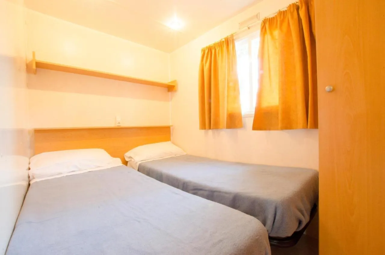 Camping Relax Ge Montrás Spagna