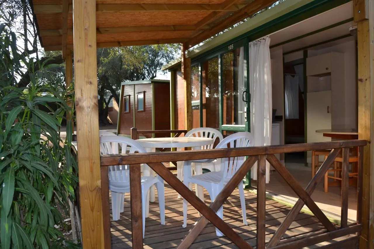 Camping Relax Ge Montrás